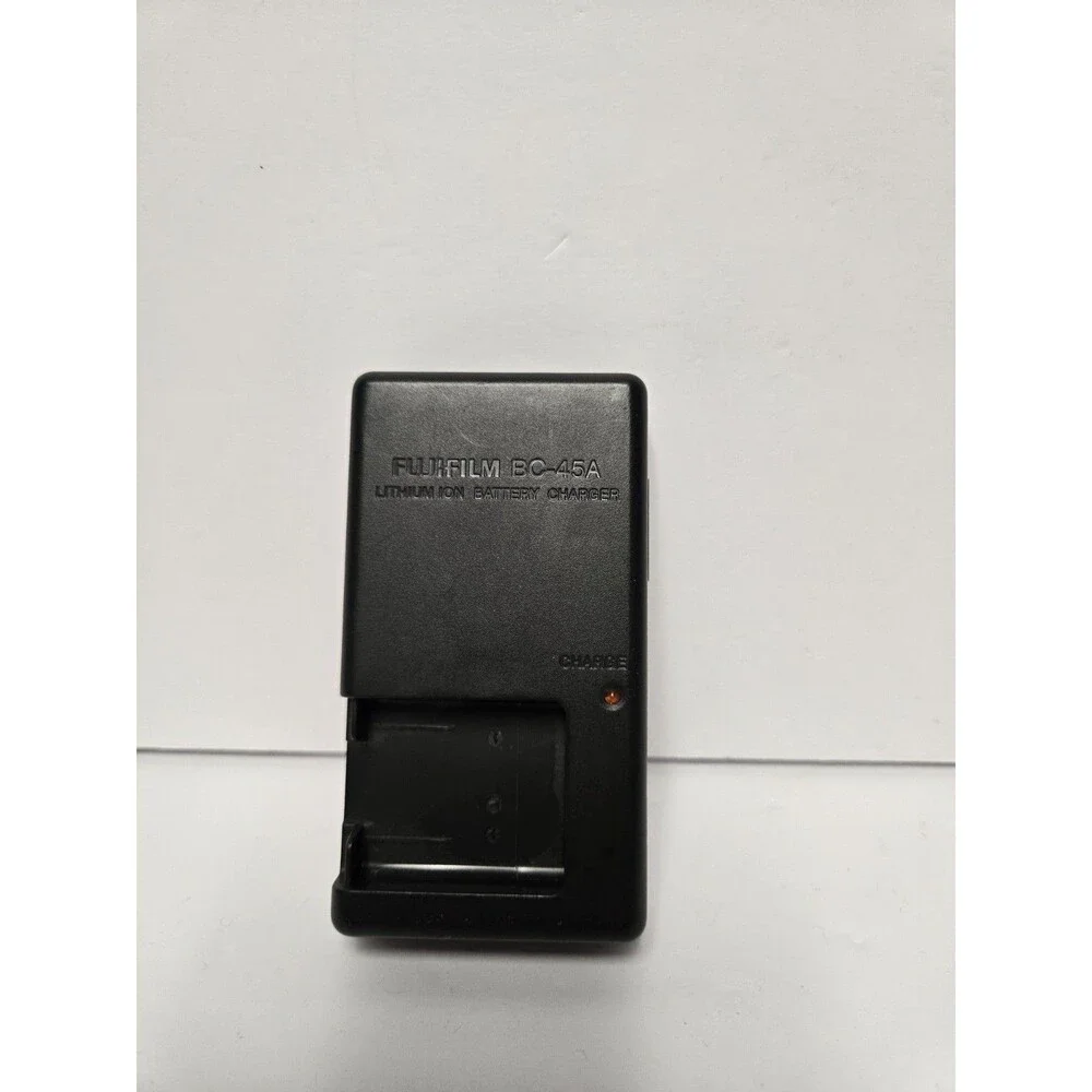 Fujifilm BC-45A Digital Camera Battery Charger Wall Charger Original OEM